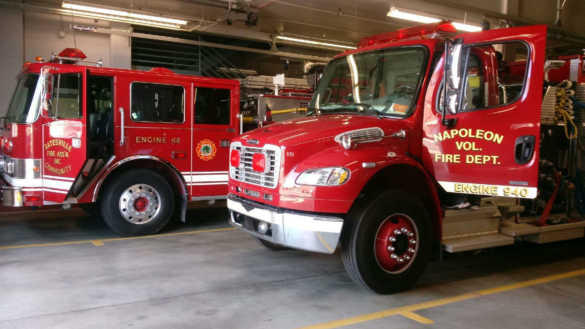 Napoleon Fire Dept Apparatus In 60084cb03448d
