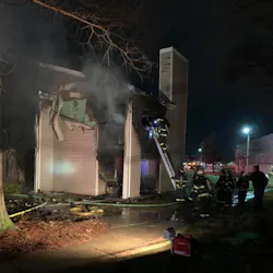Nearly 30 Owensboro, KY, firefighters battled a fire that broke out at a multi-family dwelling early Monday, spreading to multiple apartment units. Nearly 30 Owensboro, KY, firefighters battled a fire that broke out at a multi-family dwelling early Monday, spreading to multiple apartment units.