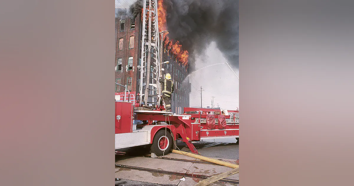 Fire Attack Fire Studies: Defensive and Transitional Modes of Fire Attack | Firehouse