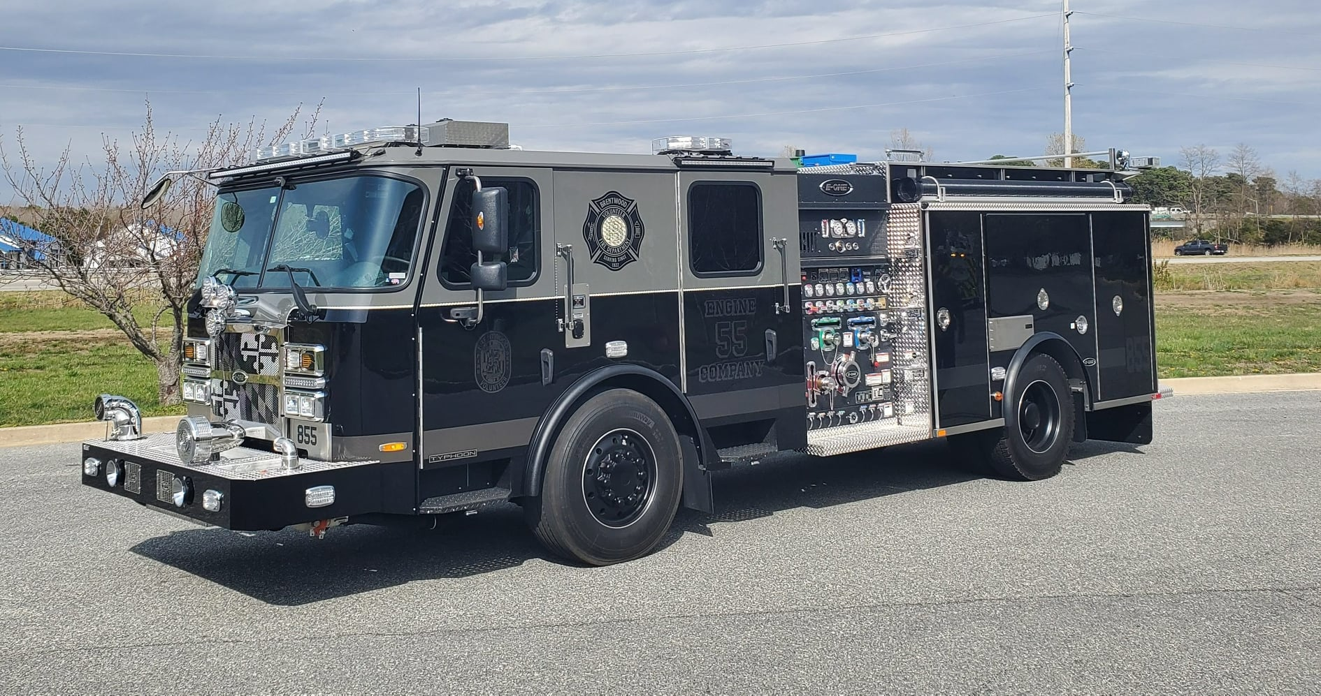 The Brentwood Volunteer Fire Department has taken delivery of a custom-built E-One Pumper.