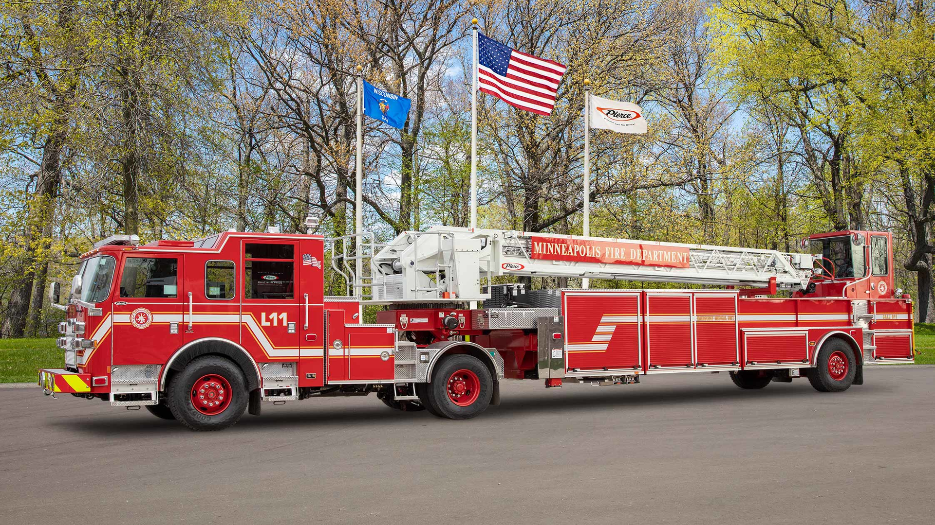 The Minneapolis Fire Department has taken delivery of a custom-built Pierce Manufacturing aerial ladder.