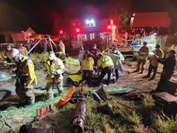 Con Fire rescue medical group begins patient treatment. Con Fire rescue medical group begins patient treatment.