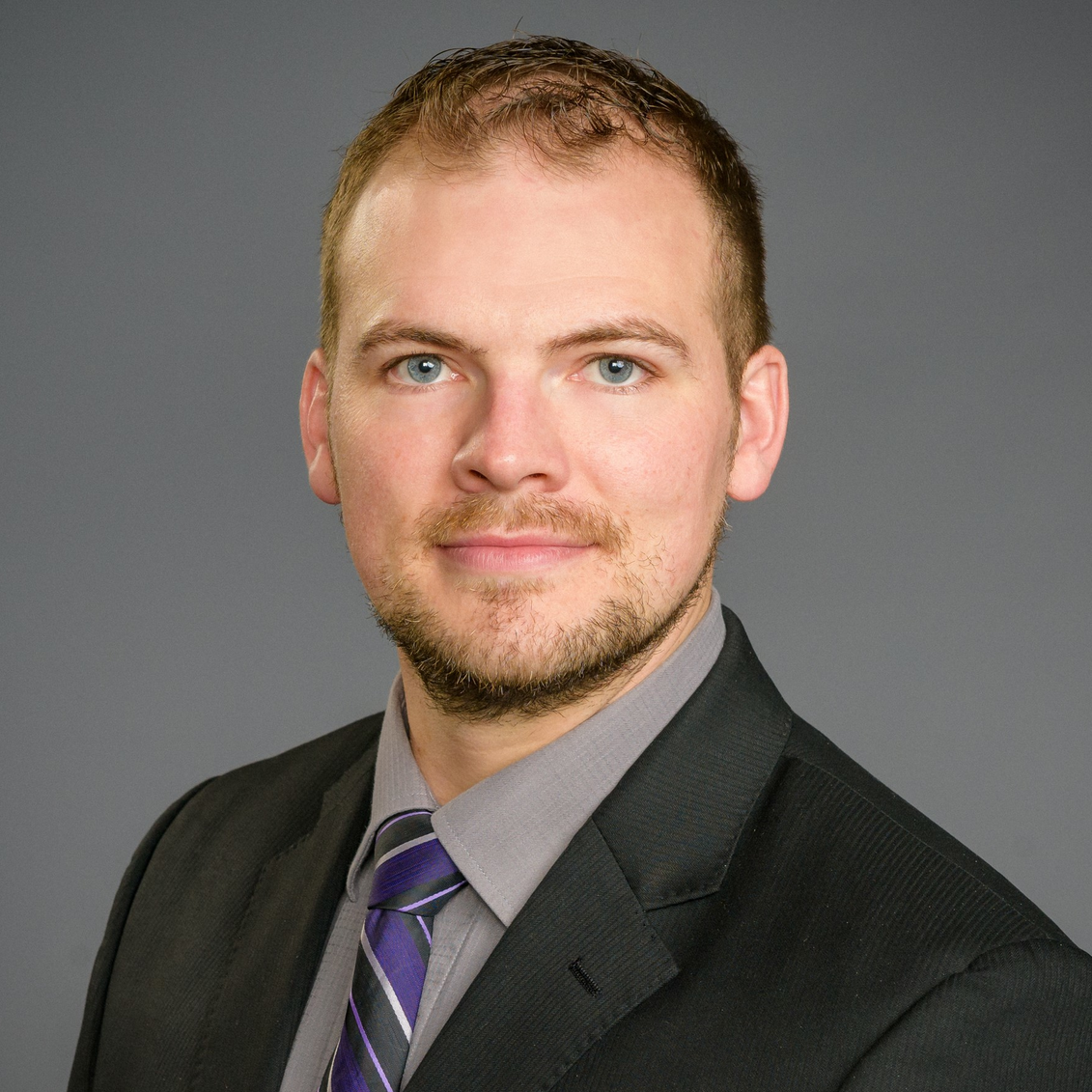 Mar 22 Ems Author Pic 62015a4cc659c