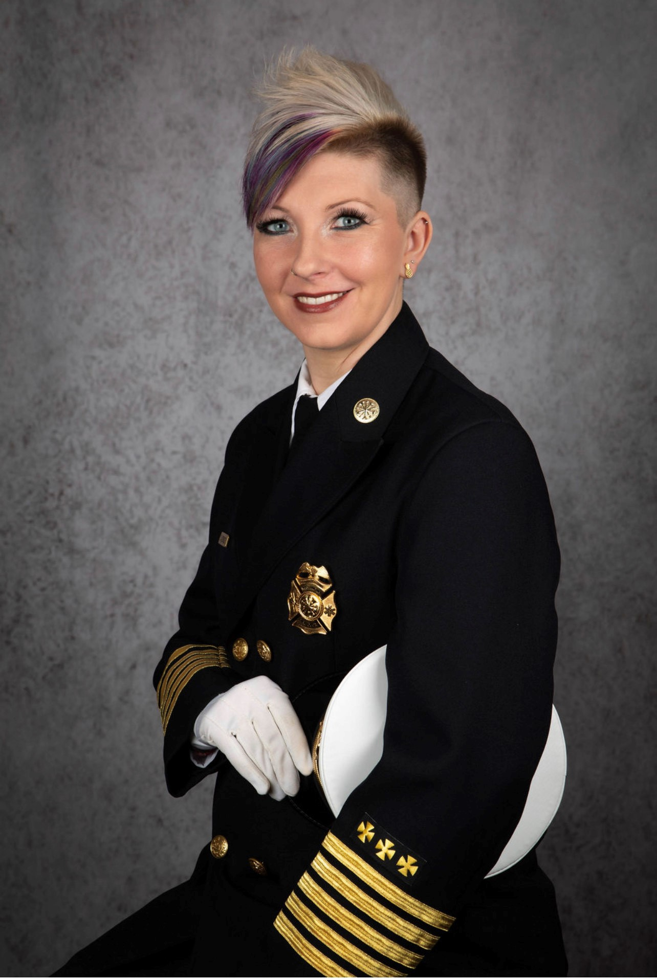 Apr 23 Leadership Lessons Author Pic 64025d5a7c47e