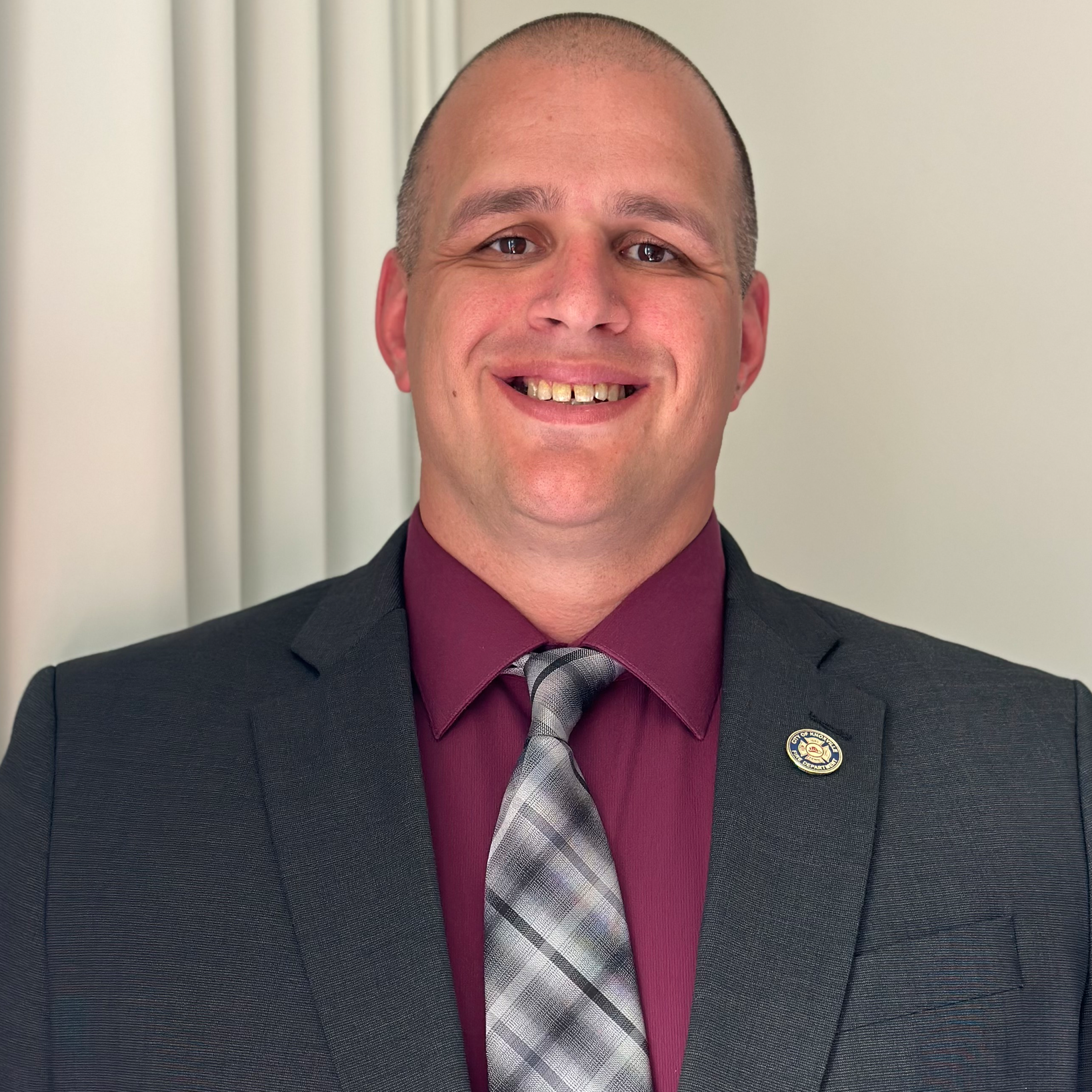 Sep 23 Volunteer View Author Pic 64d2786012c5b