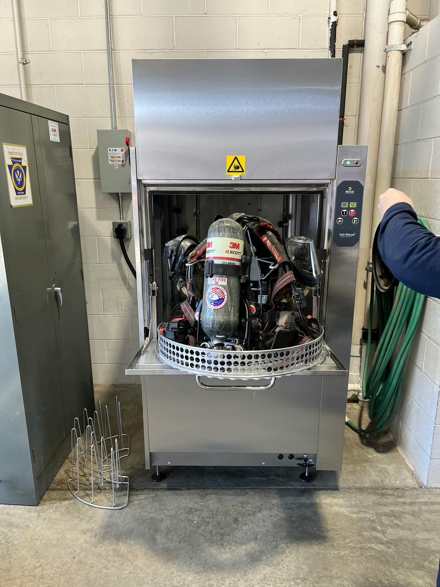 SOLO Rescue Decon Washer