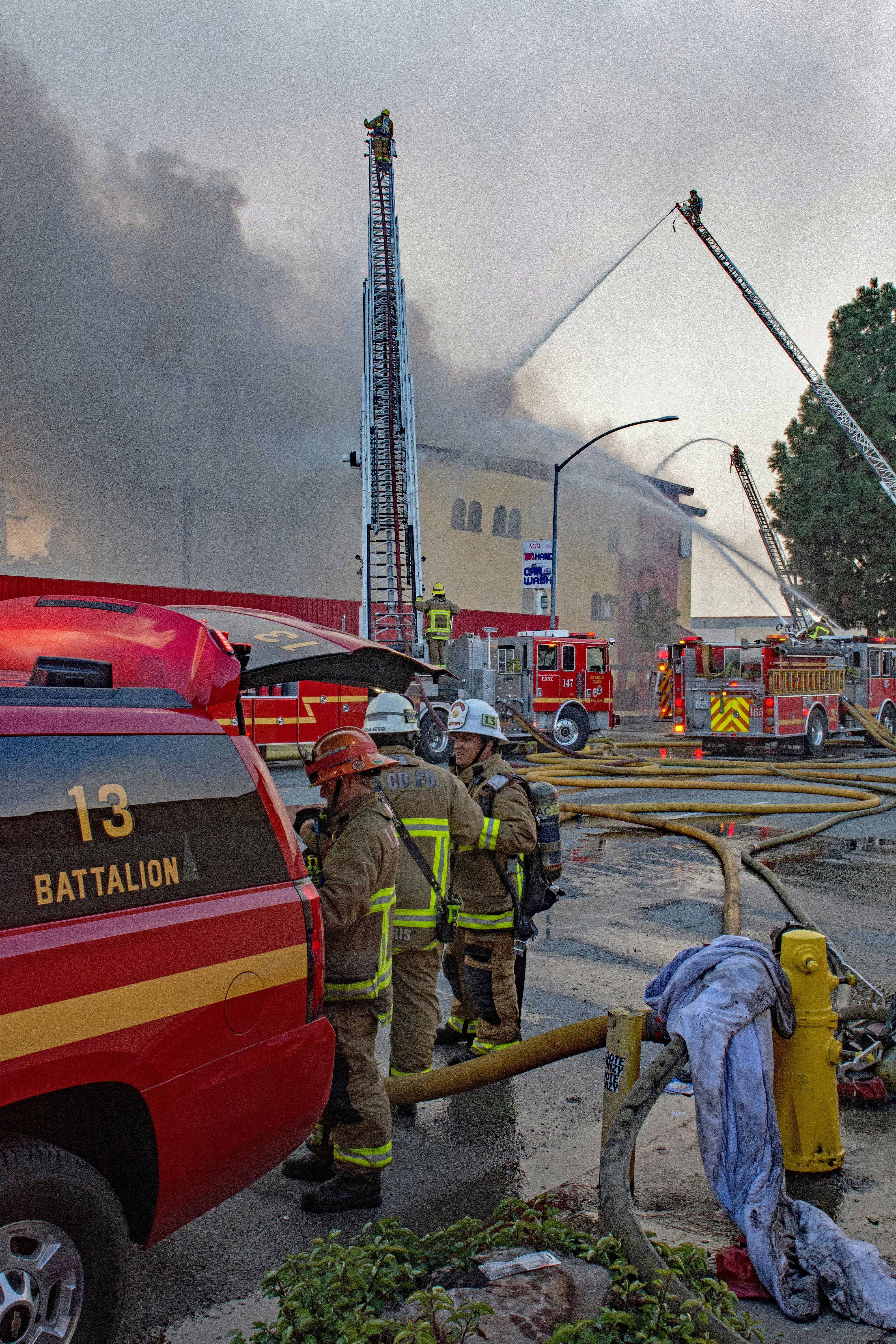 ken_morris_1123_huntington_park_ca_vacant_office_b