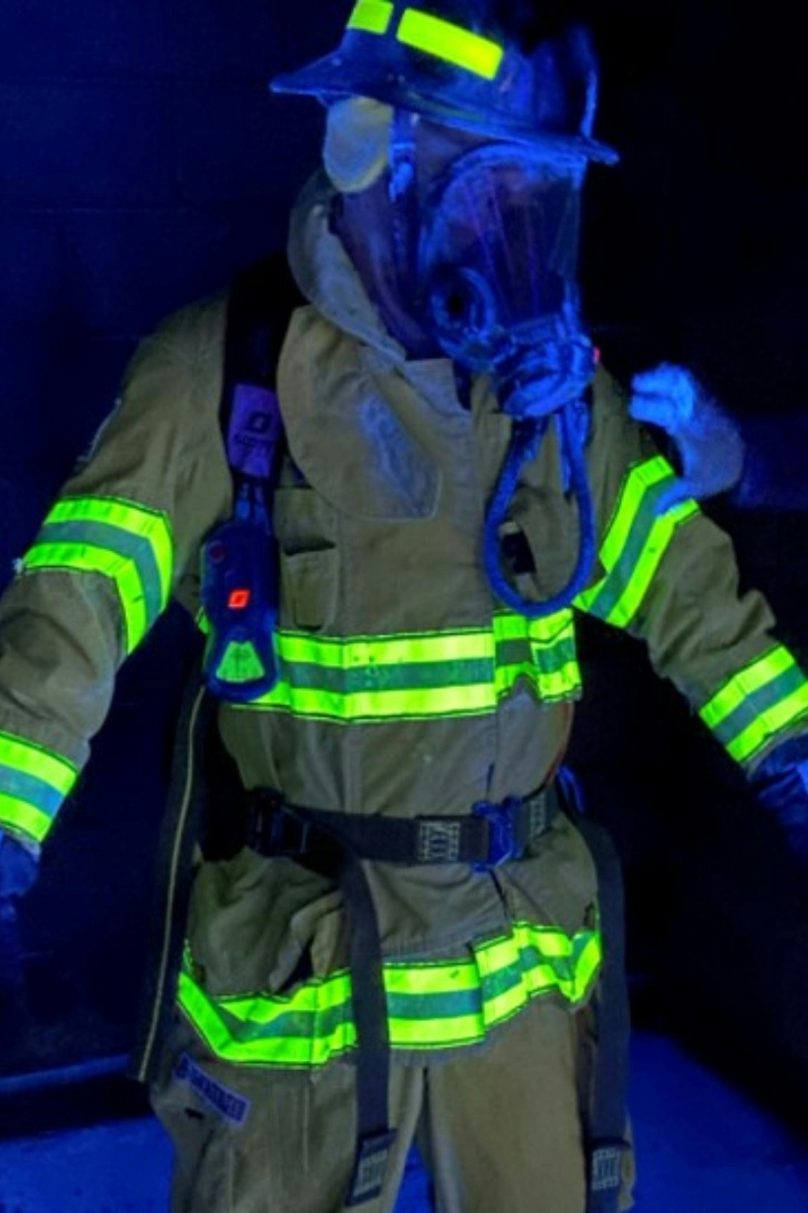 Testing in Fairfax County, VA, provided valuable insights into best practices for preliminary exposure reductions. Using a contamination surrogate, the study determined optimal brush styles and usage timing for effective decon. Note the contamination that still is on the mask and neck area.