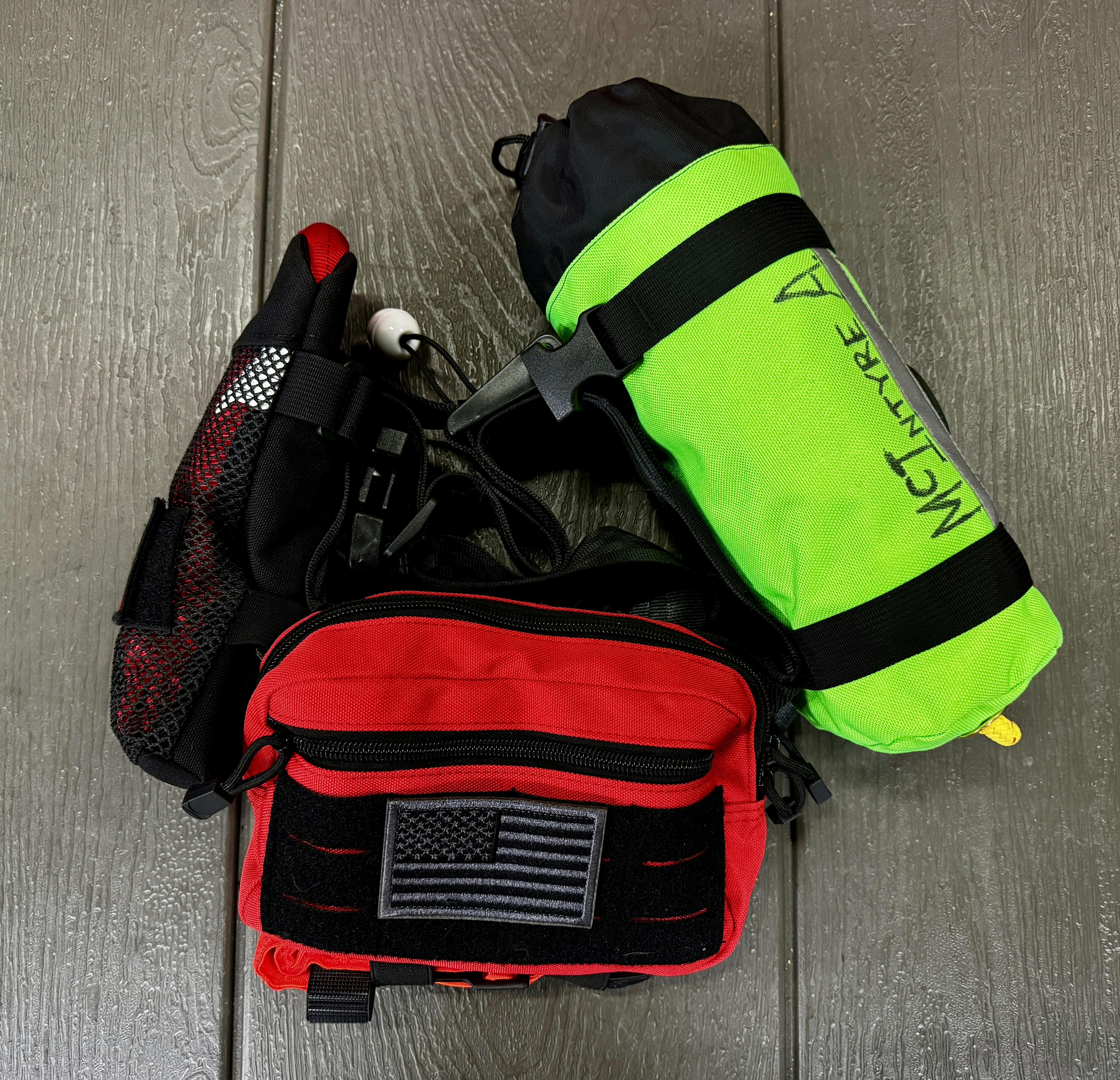 A belt-mounted 4-3-2-1 kit that includes an Anderson Rescue Solutions (ARS) Multi-Loop Rescue Strap, an H2O Rescue Gear Sharpshooter throwbag and a pouch to carry hardware.