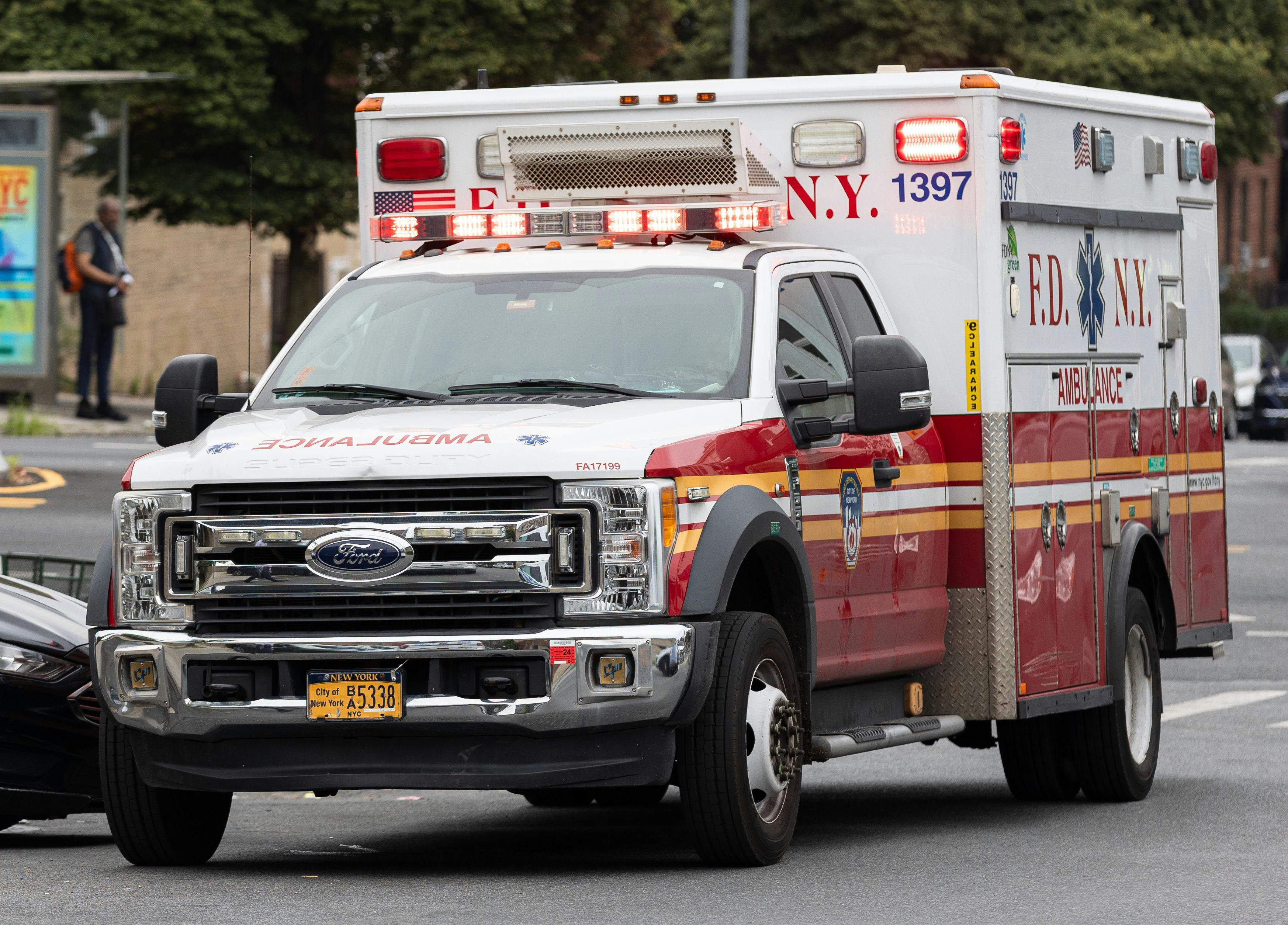 6810f20f966fe17a522c8792 Fdny Ambulance