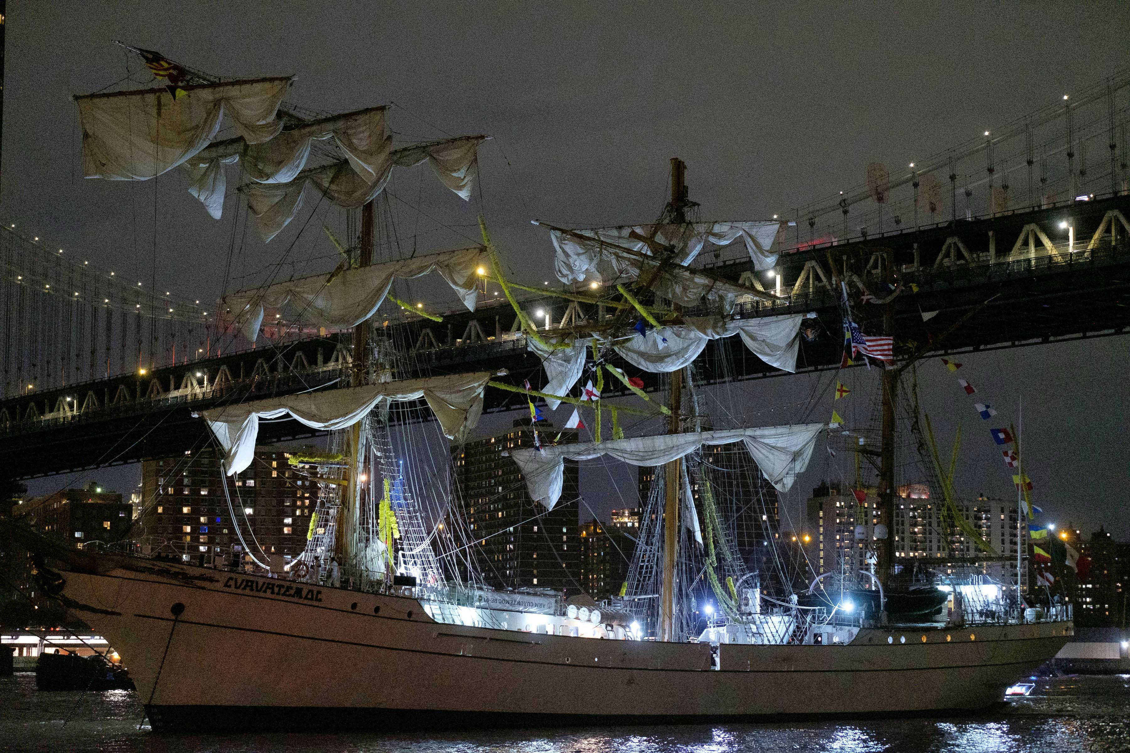 The Mexican naval ship Cuauhtemoc struck the Brooklyn Bridge on the East River in New York City Saturday night.