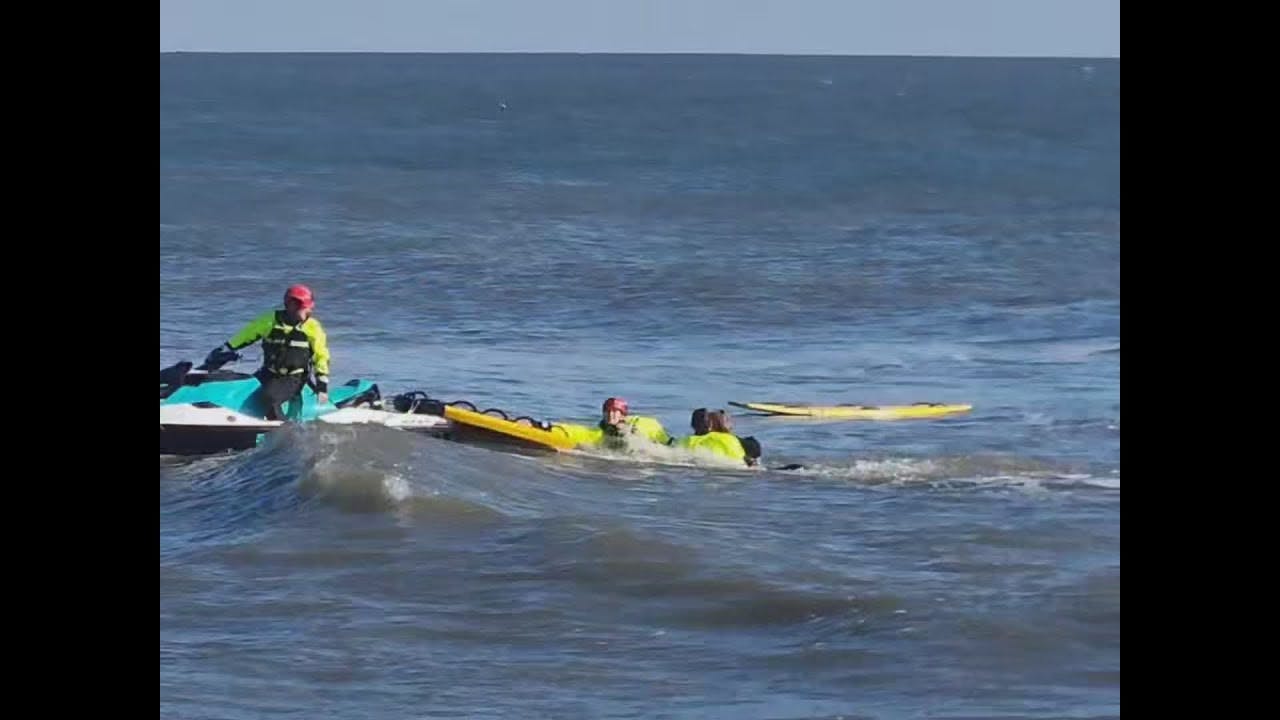 Atlantic City firefighters, police rescue rescue man New Year's eve