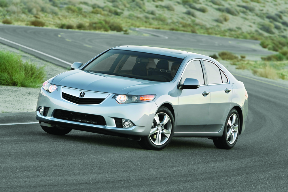 2011 Acura TSX sedan. Most Hondas and Acuras are using sidewinders.