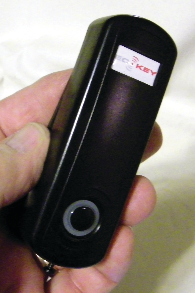 ECKey Bluetooth Controller Reader