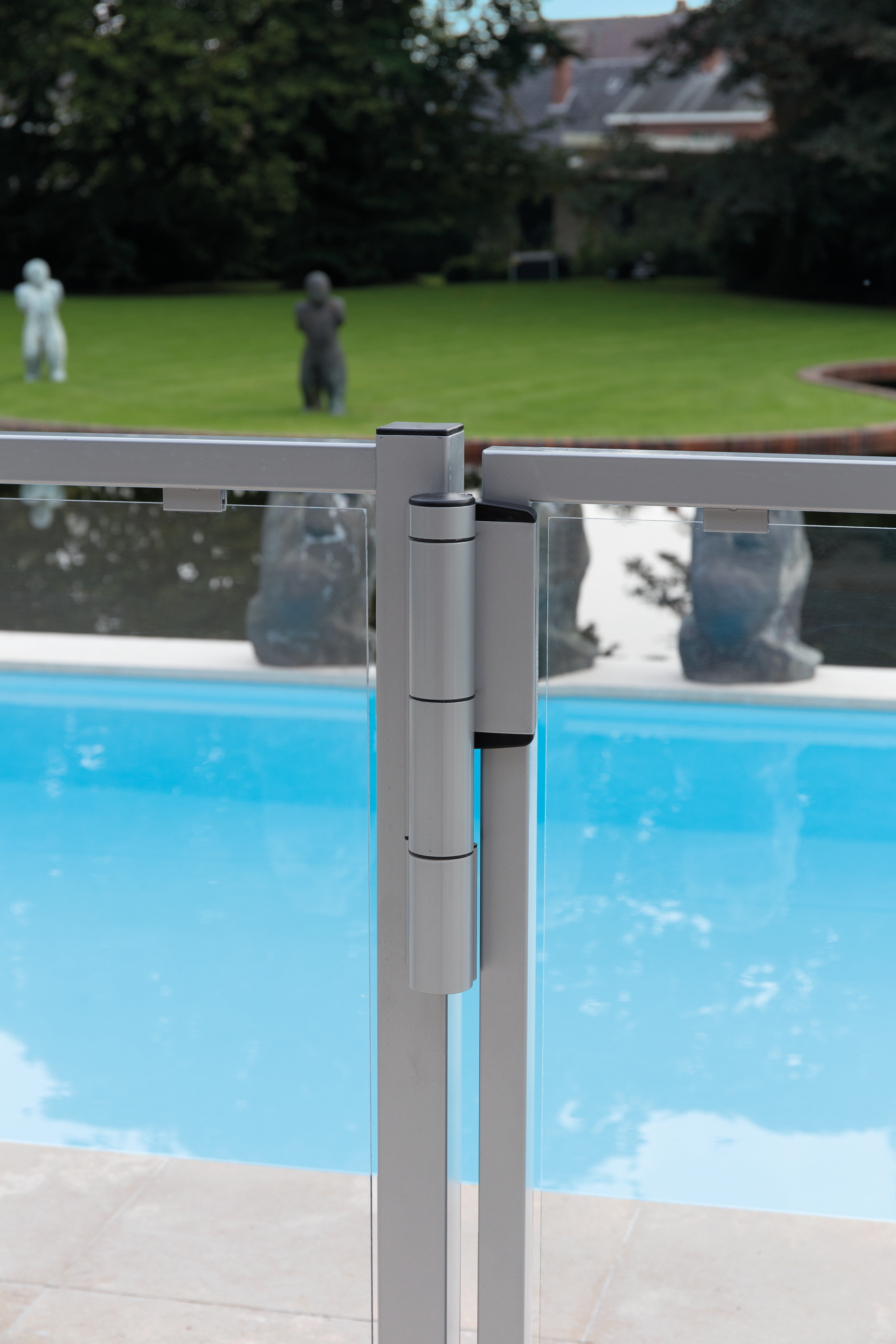 Mammoth 180 Silver Gate By Clear Blue Pool 300dpi Rgb