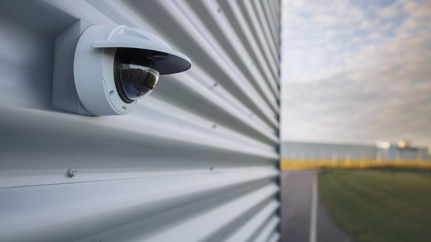 P3247 48 Industrial Facade 01 2007 1700w