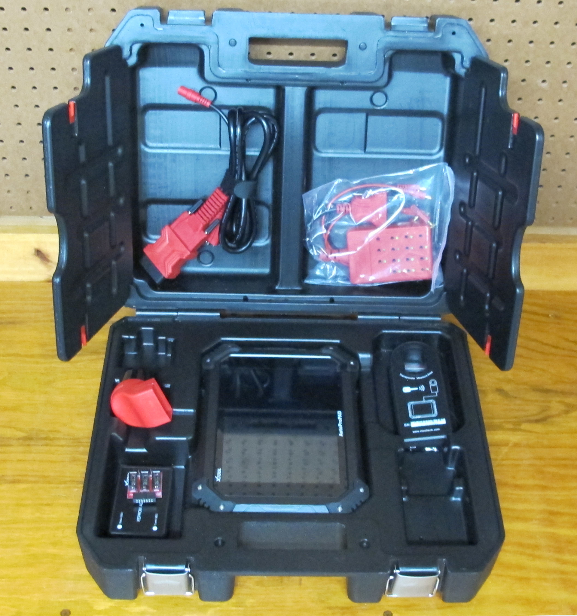 The AutoProPad from XTool. This system is available in several different packages ranging from the &ldquo;Lite&rdquo; version to the &ldquo;Pro&rdquo; version (pictured).