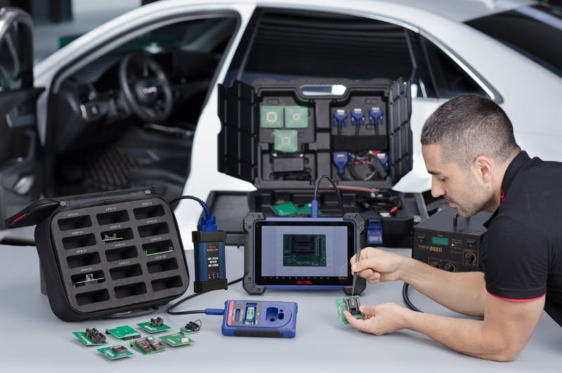 The Autel IM608 Pro in use