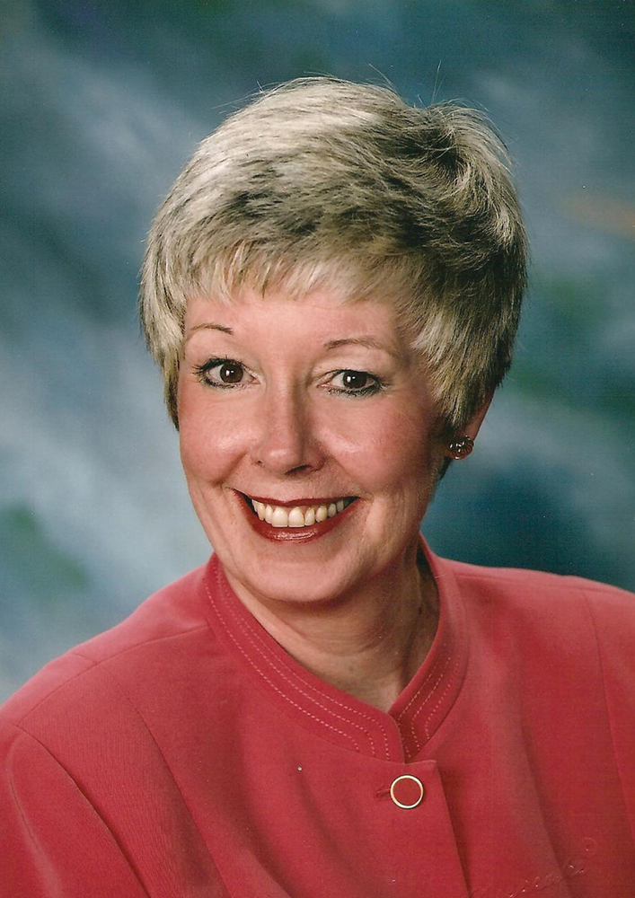 Cahill Headshot 10257768