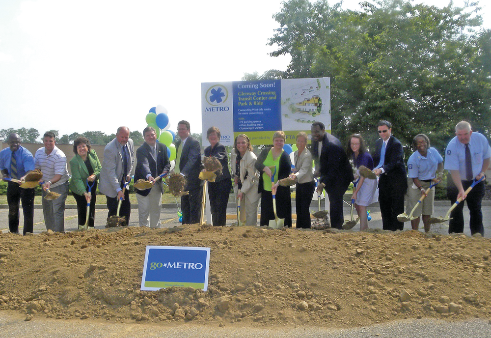 The &ldquo;dig&rdquo;nitaries (left to right): Metro bus operator Orlando Jones, ATU 627 President Troy Miller, Metro CEO Terry Garcia Crews, Ohio Department of Transportation Engineer Joe Vogel, OKI Director of Communications Brian Cunningham, Hamilton County Commissioners President Greg Hartmann, City of Cincinnati Vice Mayor Roxanne Qualls, Federal Transit Administration Region 5 Planner Vanessa Adams, SORTA Vice Chair Dr. Margaret Gutsell, Ohio House of Representatives 31st District Denise Driehaus, City of Cincinnati Councilman Wendell Young, US Senator Sherrod Brown Staff Assistant Jessica Pauley, SORTA board member Tom Hodges, Metro bus operator Yolanda Baxter-Lewis and Metro bus operator Michael Gadd.