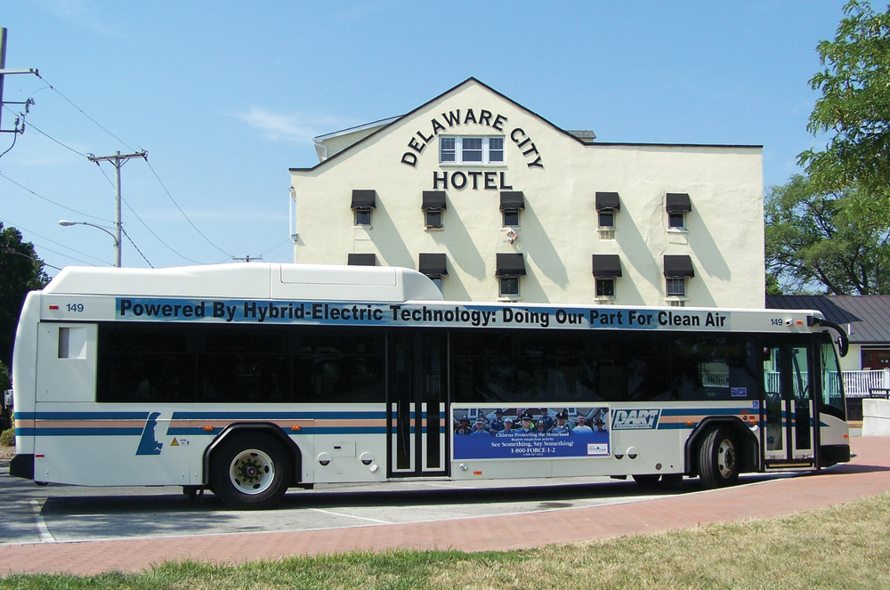 Gilligbrthybridbusinfrontdelaw 10308630