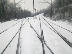 The stretch of track at the Michaelstein railway station puts both humans and equipment to the test. The stretch of track at the Michaelstein railway station puts both humans and equipment to the test.