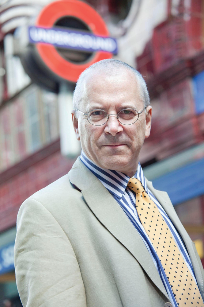 Peter Photo Formal Portrait 11111096