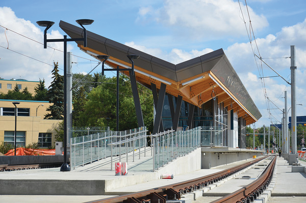 The city of Edmonton has begun to power up electric lines on the LRT's north line extension.