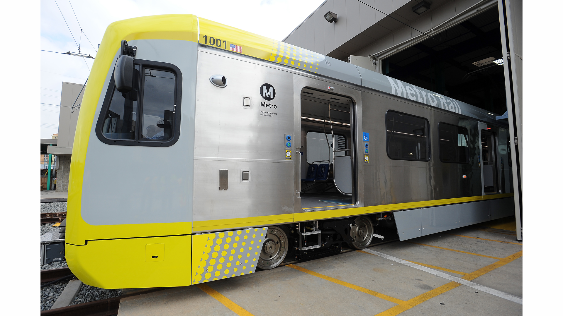 Metro unveiled its new pilot car for testing on the Metro Gold and Expo lines. A total of 78 cars will be delivered by El Segundo-based Kinkisharyo International.