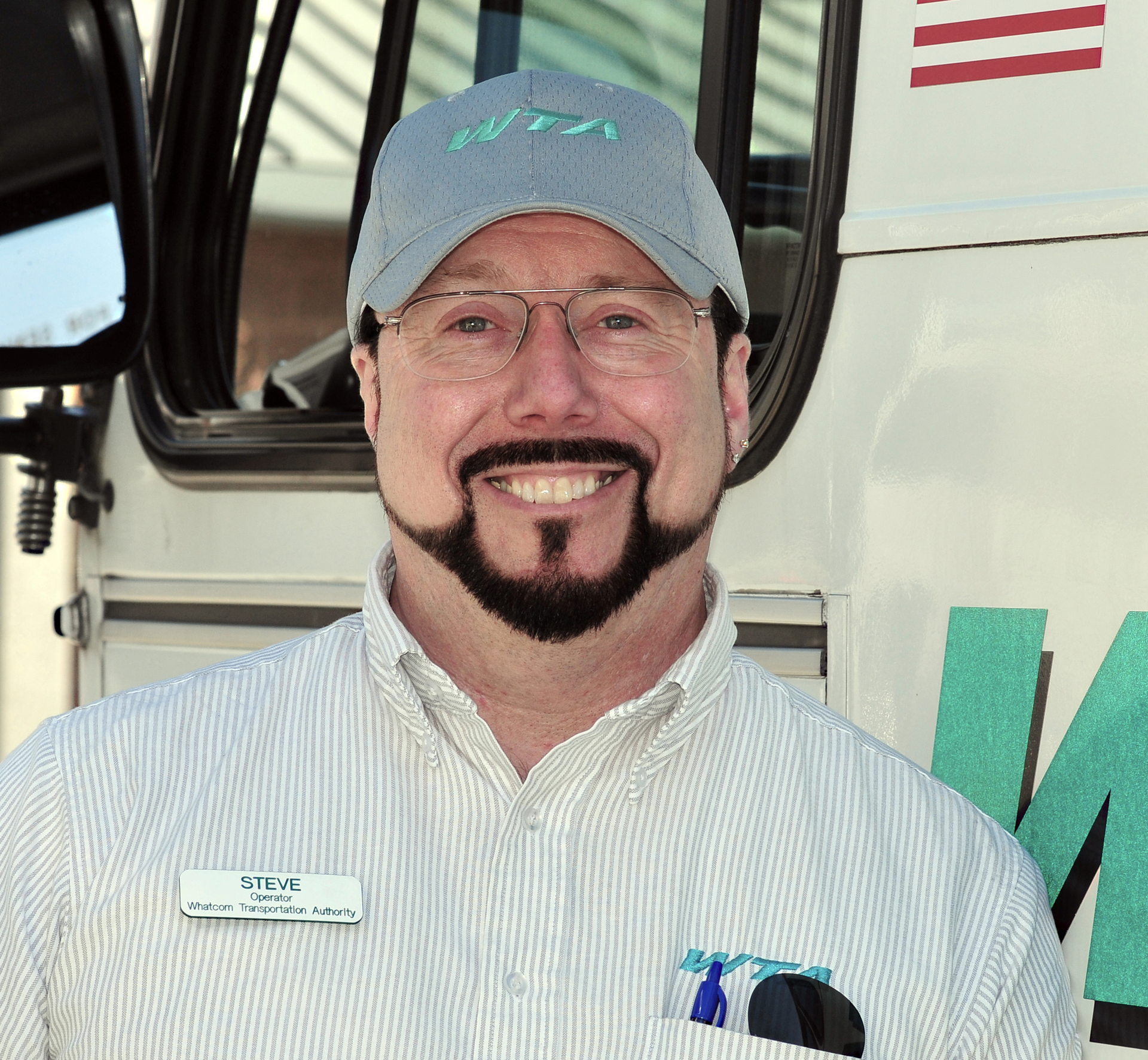 Operator Steve Sage earned this award by driving an average of 25,000 miles per year, for 40 years without a preventable accident.