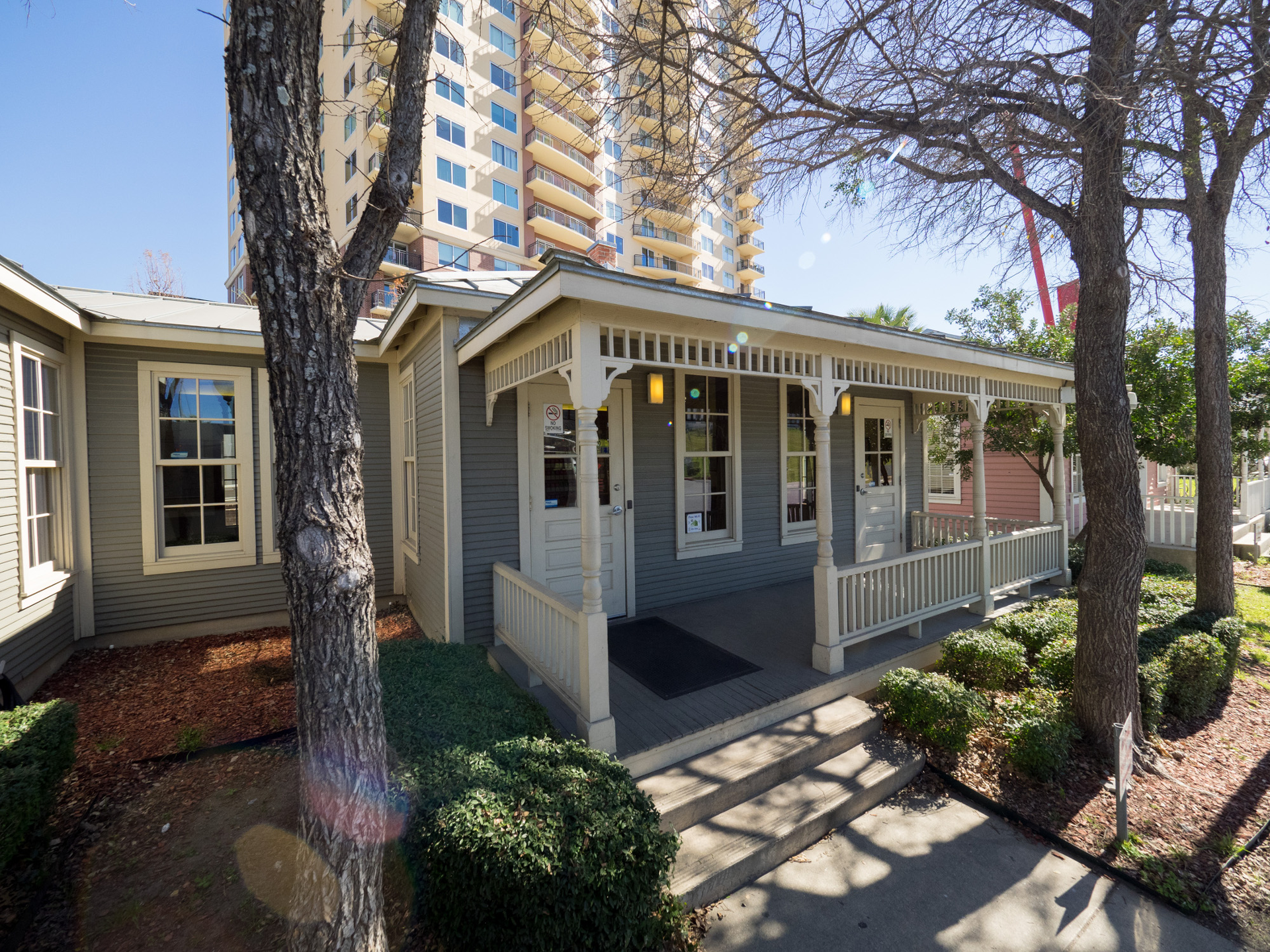 A complete rehabilitation of the 100-year-old structures in the Ellis Alley enclave has restored the buildings&rsquo; original beauty and extended their life spans in the community. VIA Metropolitan Transit&rsquo;s renovation activities were recognized by Preservation Texas with a 2016 Honor Award.