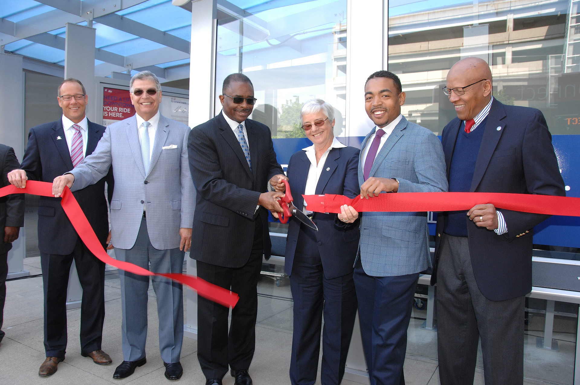Cutting (pictured left to right): Brian Ross, Experience Columbus President & CEO; Yaromir Steiner, Steiner + Associates Founder and Chief Executive Officer, and Insight2050 Executive Committee Chair; W. Curtis Stitt, COTA President/CEO; Elaine Roberts, Columbus Regional Airport Authority President & CEO; Shannon Hardin, City of Columbus Council Member; and Mitchell Brown, City of Columbus.