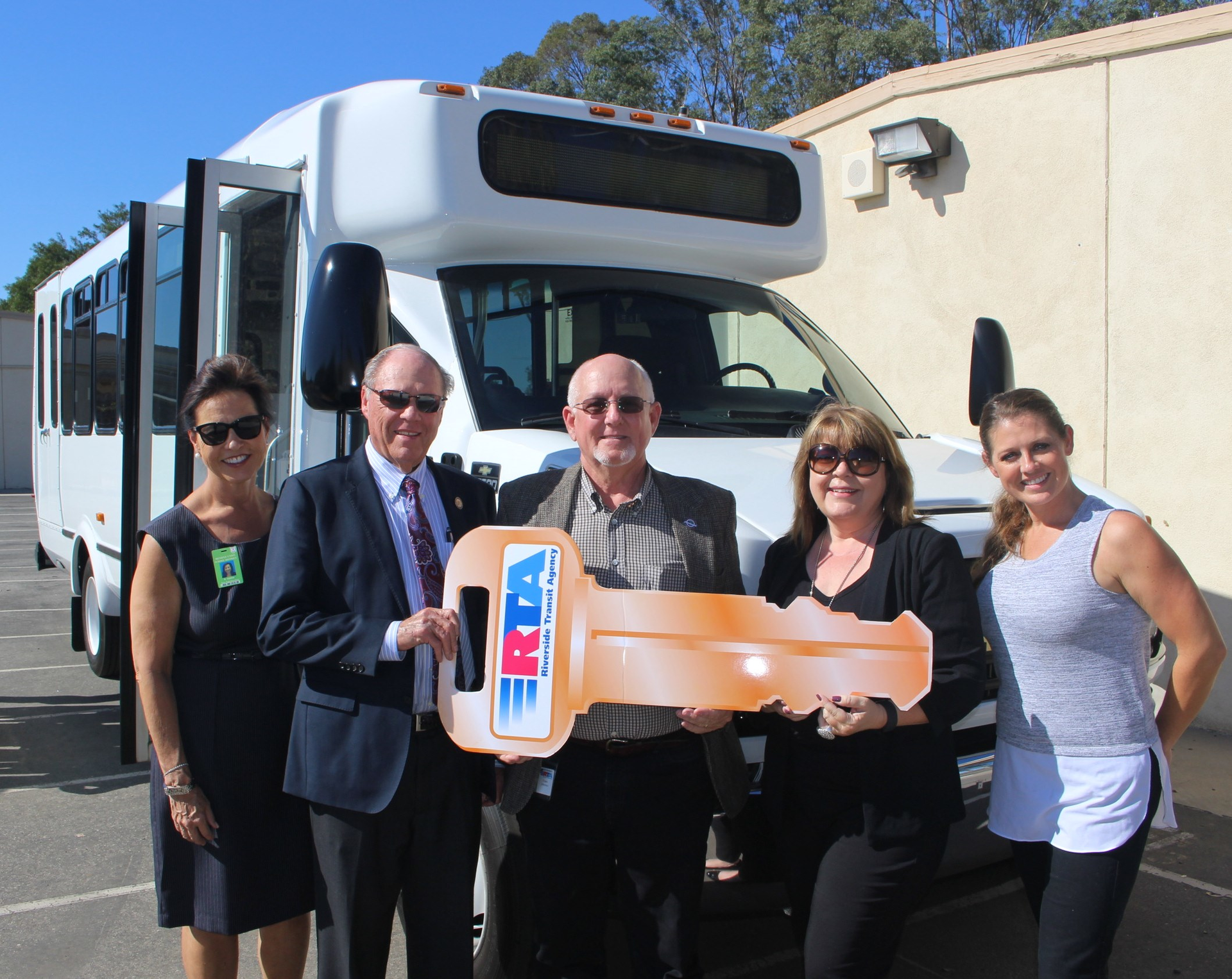 Boys and Girls Club Vehicle Donation 2016 5821b81b6f23a