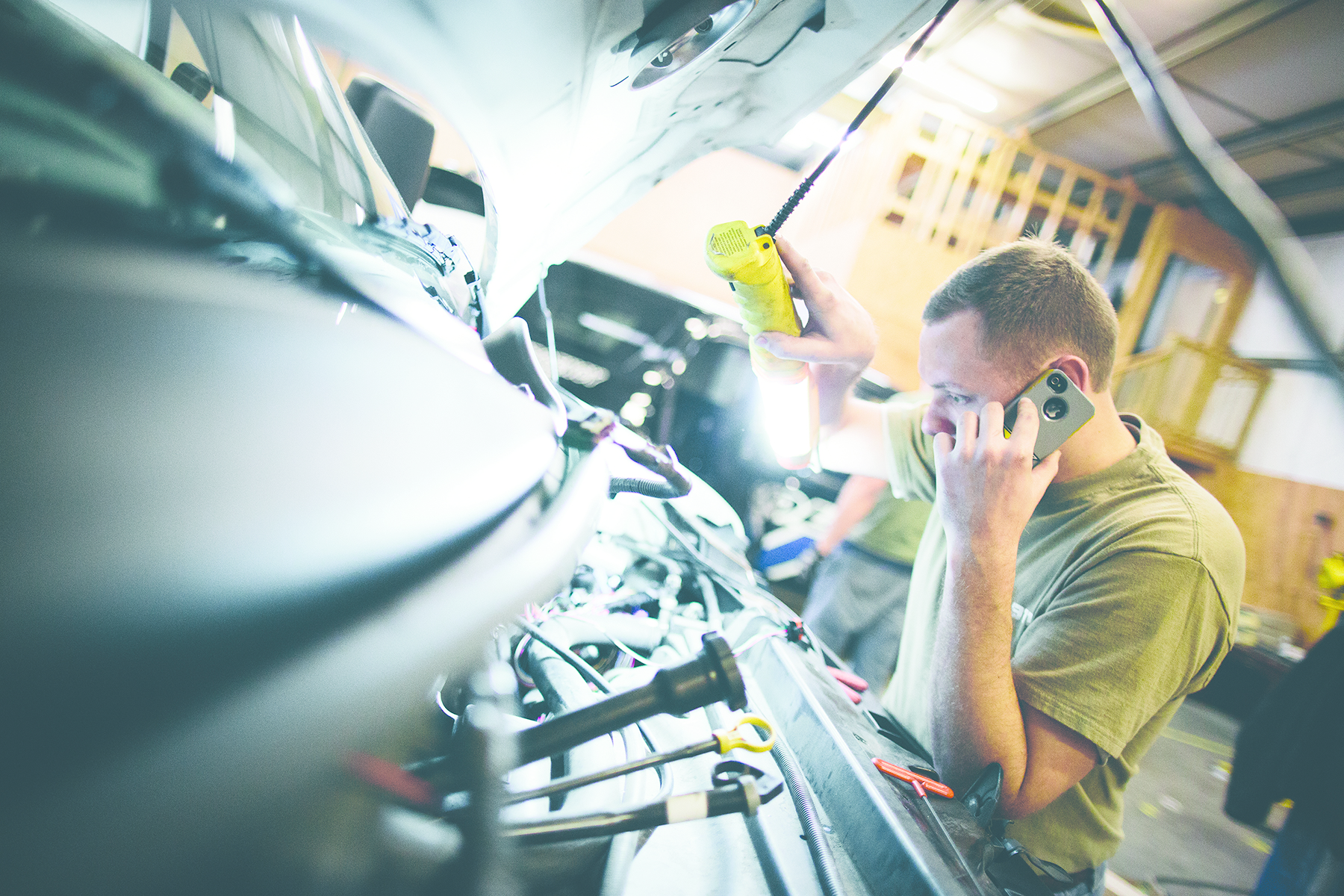 New liquid propane fuel injection engines are similar in appearance to gasoline engines, and require similar equipment for maintenance, diagnosis and repair.