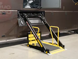 The KS8 is a hydraulic lift for high-floor coaches which can be raised up to 1,882 mm. The KS8 is a hydraulic lift for high-floor coaches which can be raised up to 1,882 mm.