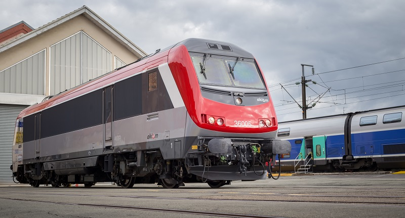 Alstom has signed extensions to the operational and maintenance contracts for Akiem, Europorte and Macquarie European Rail.