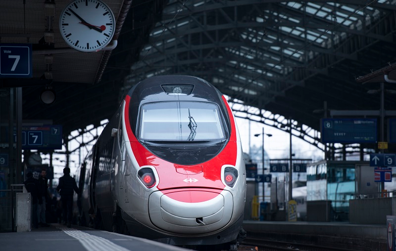 Alstom has been awarded a contract by SBB, the Swiss Federal Railways, to upgrade the on-board train control systems of its entire Astoro fleet, which represents 19 Pendolino high-speed trains.