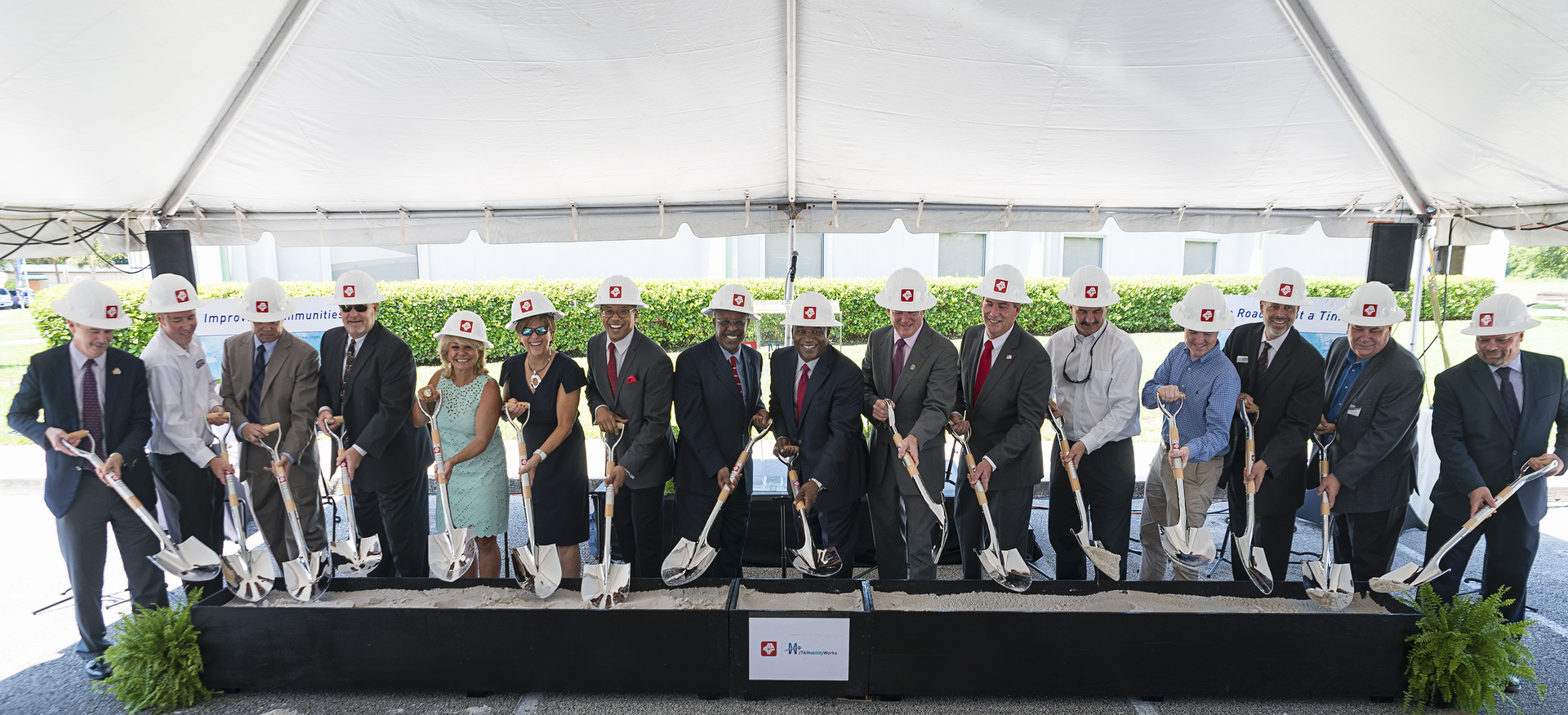 The Jacksonville Transportation Authority held a groundbreaking ceremony this morning for the JTAMobilityWorks Kernan Boulevard project.
