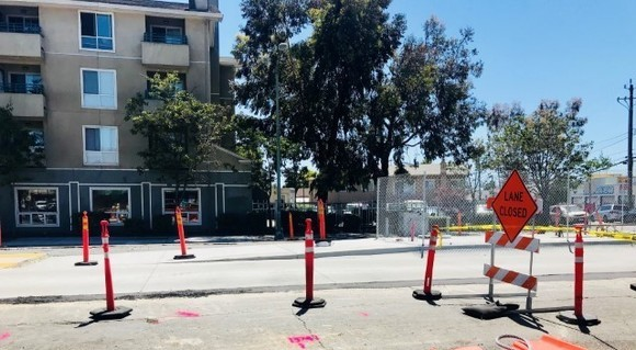 AC Transit's BRT will operate along a 9.5-mile corridor between downtown Oakland and the San Leandro BART Station.