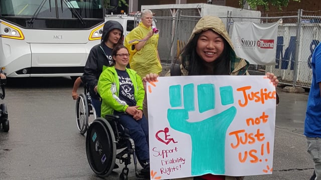 Mci D45 Crt Le Commuter Coach Goes To Washington