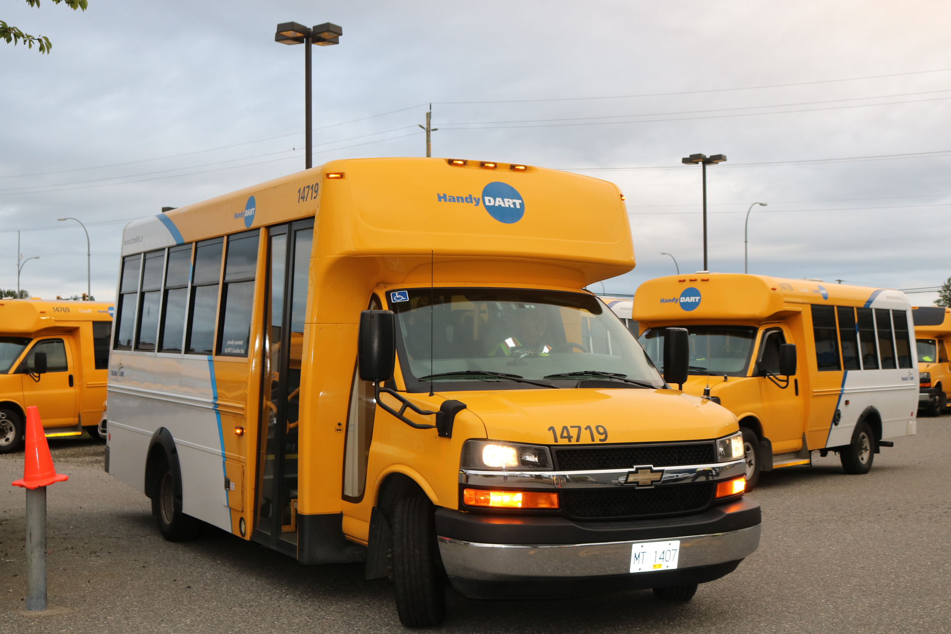 First Transit has announced that it started operating TransLink HandyDART service in Vancouver.