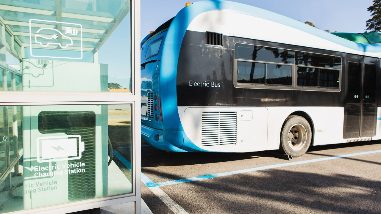 Electric Bus Init 5c99447d54f39