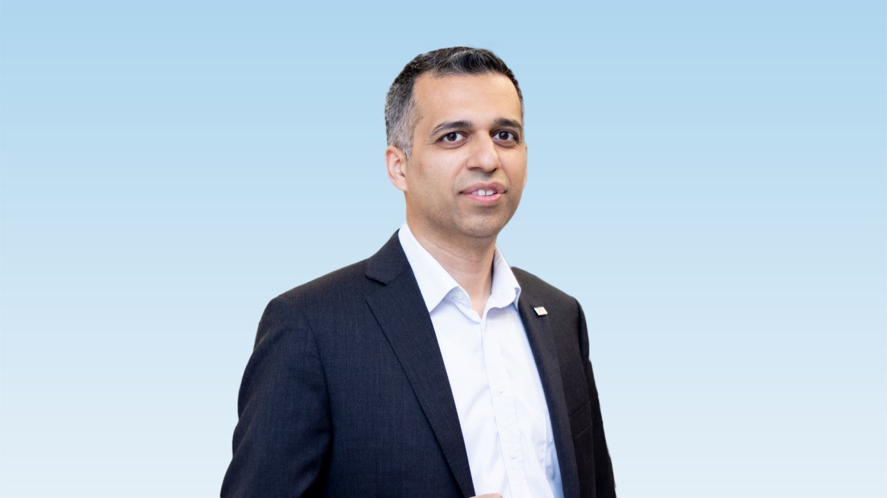 Mustafa Mirza, M.A.Sc., P.Eng, PMP Director, Rail Systems Engineering WSP Canada