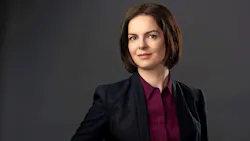 Aline Frantzen Headshot W800 H800 5d52fcae196d1 Aline Frantzen Headshot W800 H800 5d52fcae196d1