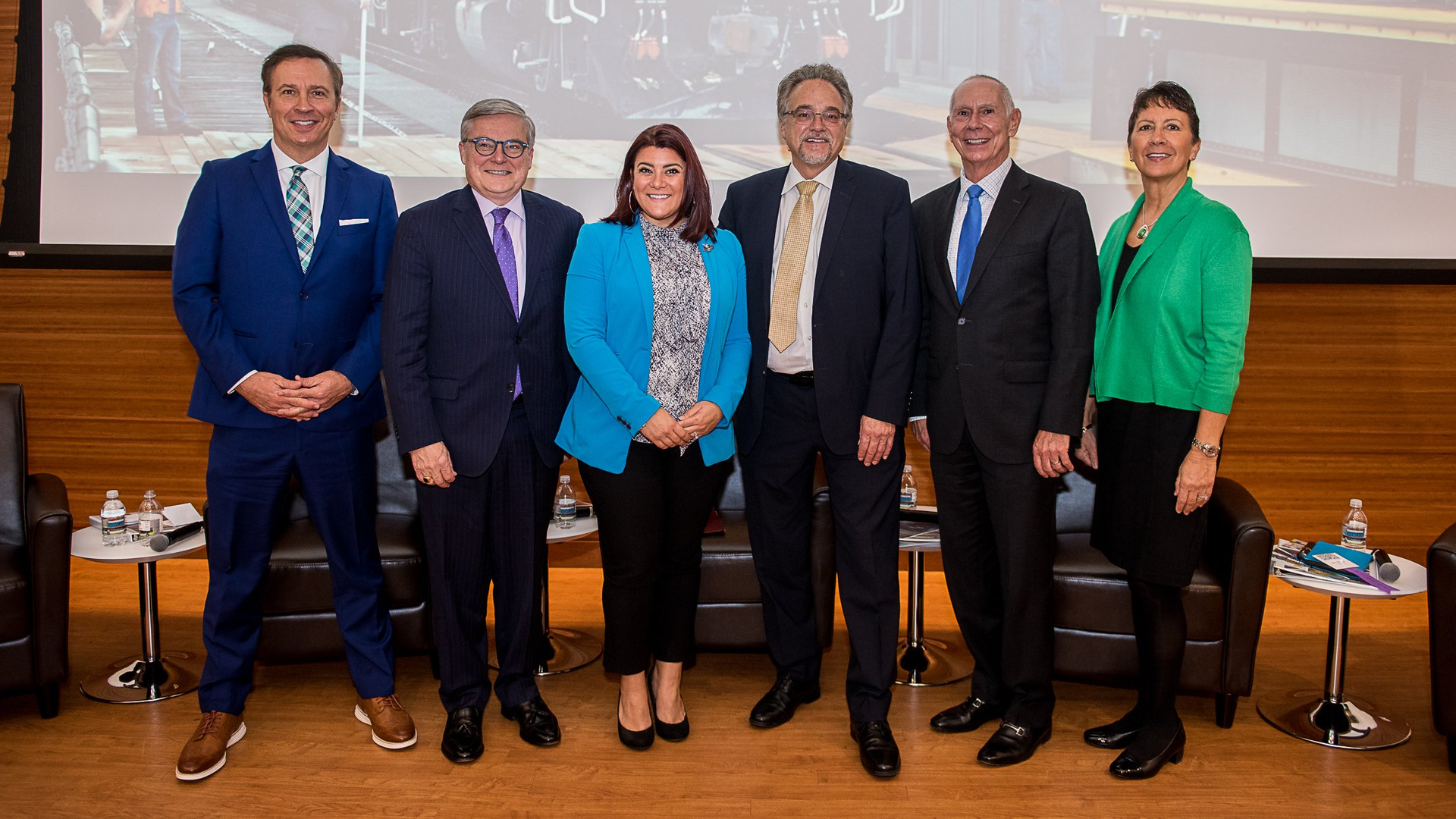 Ct Rides Twitter 5dcae6b8b37f8