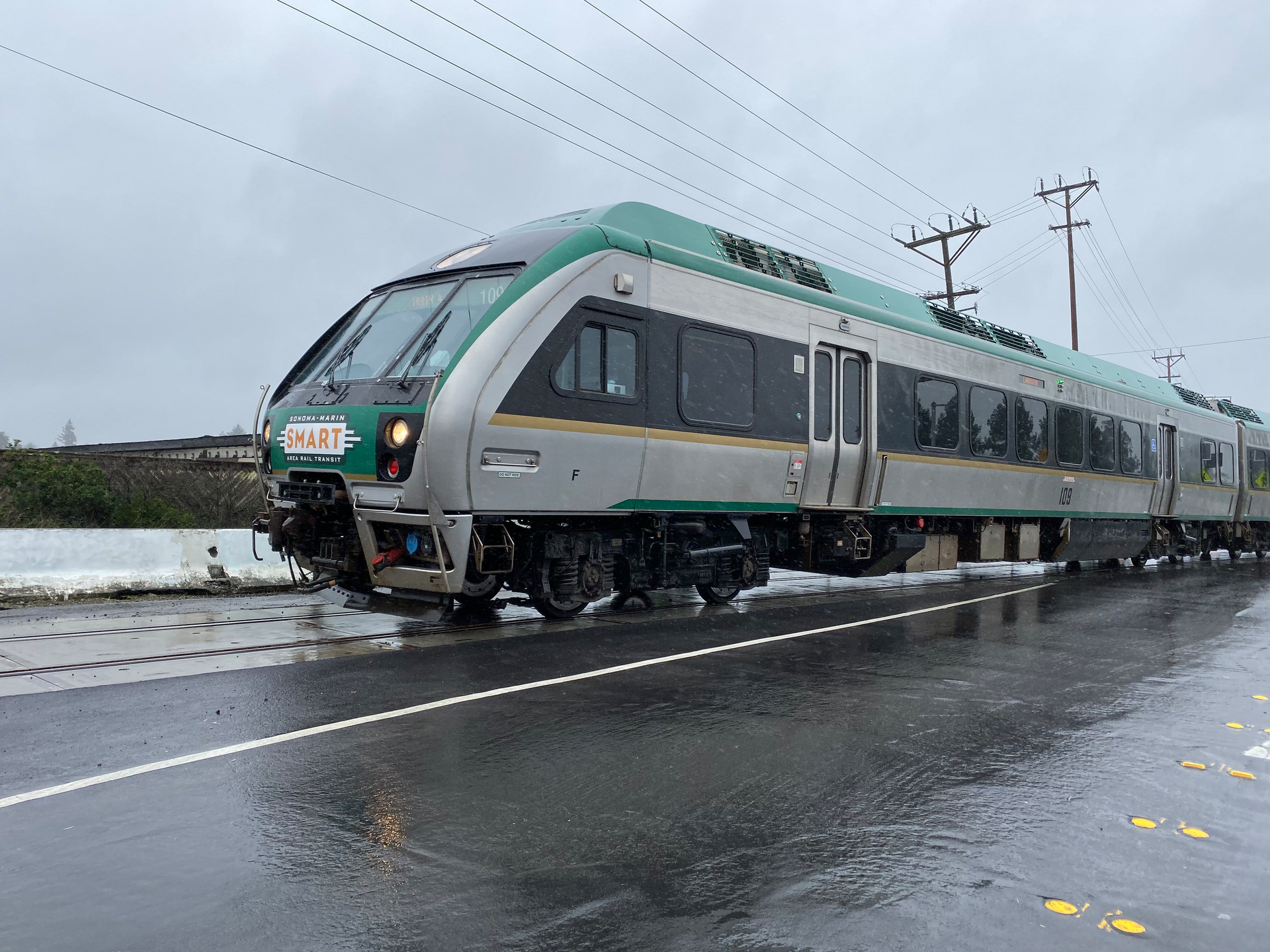 SMART has requested to join MTC's Clipper START Program, which would offer discounted train fares for eligible participants.