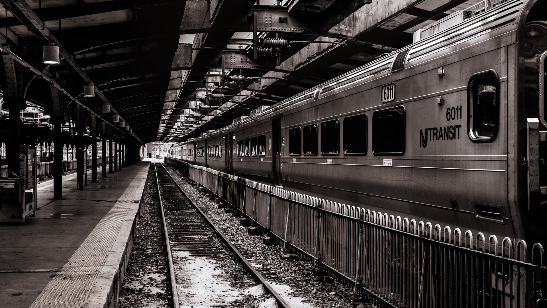 Jessie Mills Unsplash Hoboken Terminal 5f364314f3970
