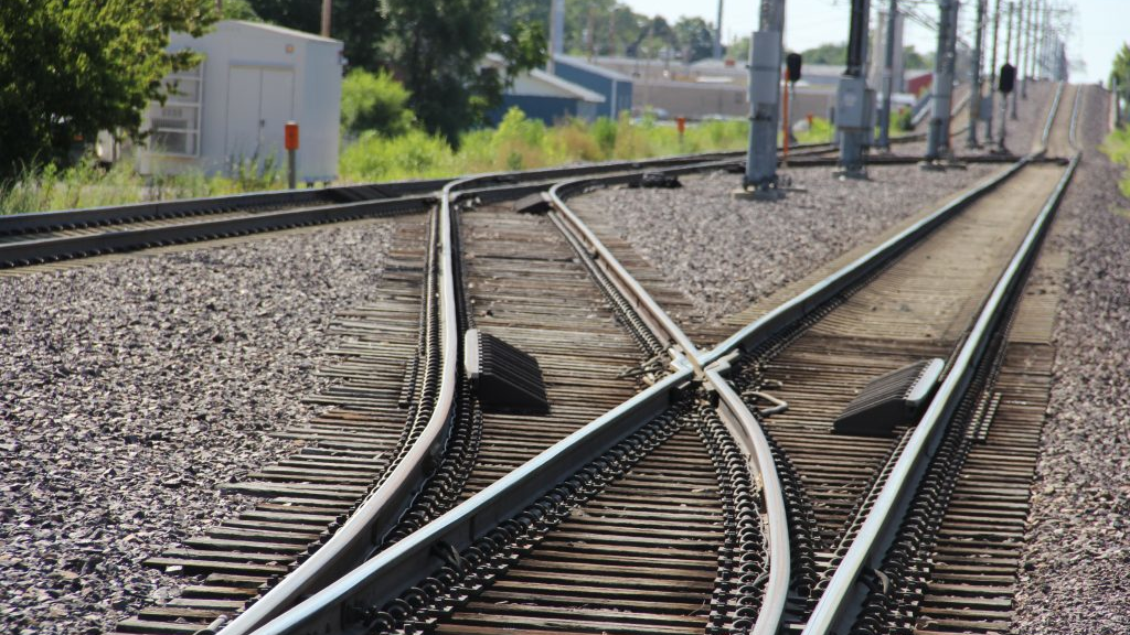 The city of St. Louis says it will evaluate several options for high-capacity transit for the north-south corridor including light rail, bus, a hybrid option and others.