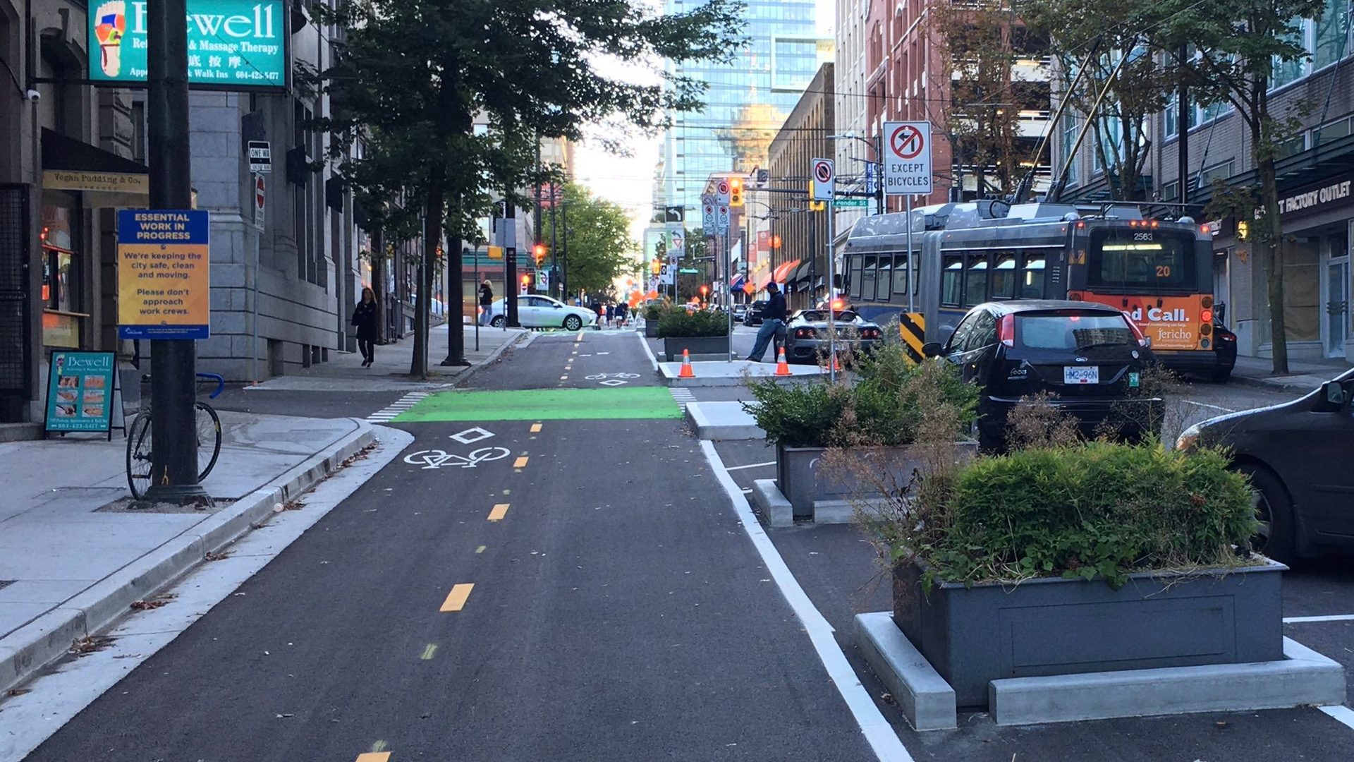 Protected bi-directional bike lanes on Richards in Vancouver, B.C./Credit: City of Vancouver, BC