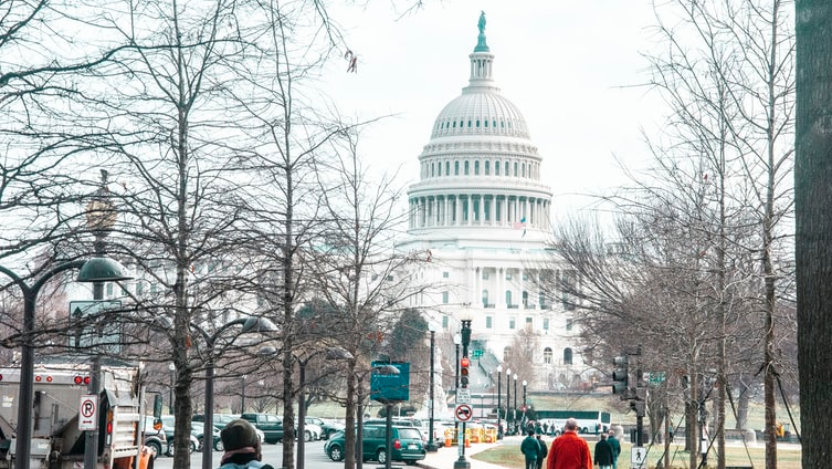 Capitol Building Maria Oswalt Unsplash 60be3572adba6